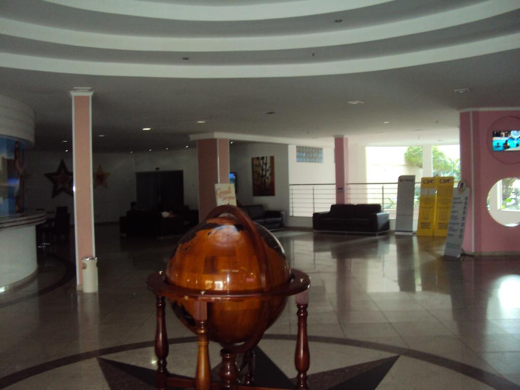 Apartamento Grand Dolphin 1002